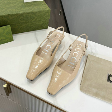 グッチ GUCCI 26-GGJ21038E　2021年秋冬最新入荷 ウィメンズ スリングバックパンプス ローヒールシューズ バックにバックル クロージャー レディースシューズ