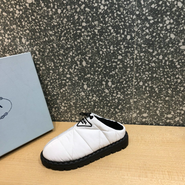 プラダ PRADA 26-PDJ21002BS　2021年最新入荷 パデッドナイロン サボ ドローストリング フラットサンダル スライドサンダル 男女兼用 スリッパ