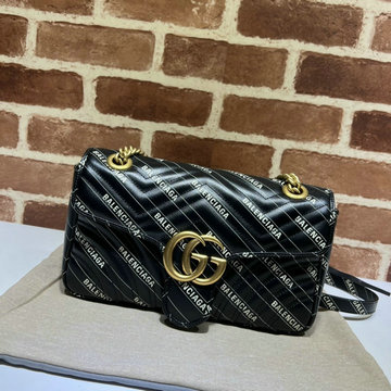 グッチ GUCCI 057-GG443497ZBK　2021年最新入荷 GGマーモント スモール 斜め掛け ショルダーバッグ クロスボディバッグ レディースかばん カーフレザー