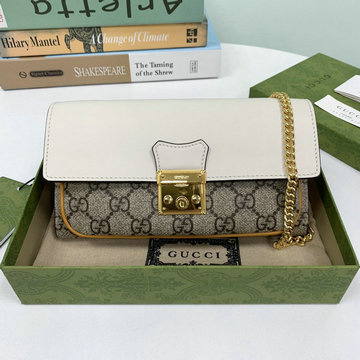 商品名称：グッチ GUCCI 057-GG658226BBS　2021年最新入荷 ハート モチーフ付き チェーンウォレット 斜め掛け ショルダーバッグ クロスボディバッグ レディースかばん