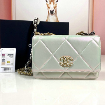 シャネル CHANEL CC-CH0957NYS　2021年最新入荷 19 チェーンウォレット フラップバッグ 斜め掛け ショルダーバッグ クロスボディバッグ レディースかばん