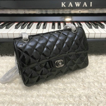 商品名称：シャネル CHANEL CC-CH1118GPYBK　2021年最新入荷 クラシック フラップバッグ 斜め掛け ショルダーバッグ クロスボディバッグ レディースかばん パテントレザー