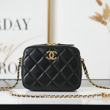 シャネル CHANEL CC-CH2856BK　2021年最新入荷 チェーン カメラバッグ 斜め掛け ショルダーバッグ クロスボディバッグ スクエアバッグ ラムスキン