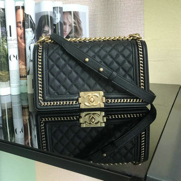 シャネル CHANEL CC-CH67086GQLK　2021年最新入荷 BOY スモール ハンドバッグ 斜め掛け ショルダーバッグ フラップバッグ クロスボディバッグ レディースかばん