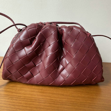 ボッテガヴェネタ BOTTEGAVENETA aj-BOV576227XBJH　2021年最新入荷 ミニ ザ ポーチ 斜め掛け ショルダーバッグ クロスボディバッグ レディースかばん