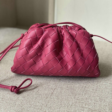 ボッテガヴェネタ BOTTEGAVENETA aj-BOV576227XBZR　2021年最新入荷 ミニ ザ ポーチ 斜め掛け ショルダーバッグ クロスボディバッグ レディースかばん