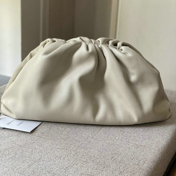 ボッテガヴェネタ BOTTEGAVENETA aj-BOV576227ZPBS　2021年最新入荷 ザ ポーチ 手持ちかばん クラッチバッグ イブリングバッグ レディースかばん ラムスキン