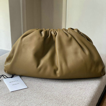 ボッテガヴェネタ BOTTEGAVENETA aj-BOV576227ZPKQ　2021年最新入荷 ザ ポーチ 手持ちかばん クラッチバッグ イブリングバッグ レディースかばん ラムスキン
