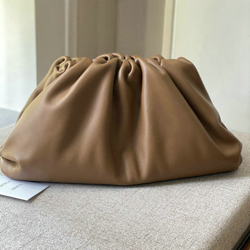 ボッテガヴェネタ BOTTEGAVENETA aj-BOV576227ZPQK　2021年最新入荷 ザ ポーチ 手持ちかばん クラッチバッグ イブリングバッグ レディースかばん ラムスキン