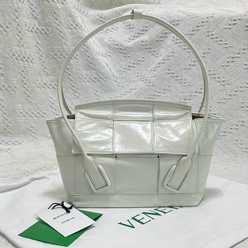 ボッテガヴェネタ BOTTEGAVENETA aj-BOV666874BS　2021年最新入荷 ザ アルコ ミニ トップハンドルバッグ トートバッグ ハンドバッグ 2way 斜め掛け ショルダーバッグ