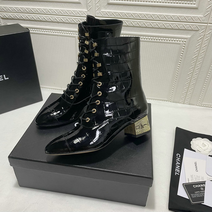 シャネル CHANEL 26-CHJ21064Q　2021年秋冬最新入荷 ショートブーツ マーティンブーツ レースアップシューズ ローヒールシューズ レディースシューズ