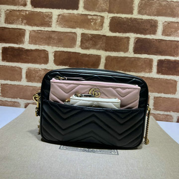 グッチ GUCCI 057-GG699758BK　2022年最新入荷 GGマーモント スクエアバッグ 斜め掛け ショルダーバッグ クロスボディバッグ