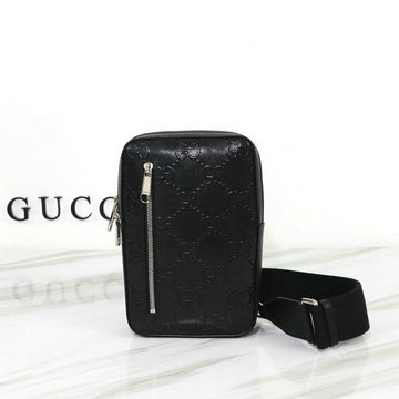 商品名称：グッチ GUCCI 057-GG700431PBK　2022年最新入荷 GGエンボス スリングバックパック チェストバッグ 斜め掛け ショルダーバッグ クロスボディバッグ レザー