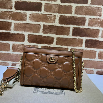グッチ GUCCI 057-GG702200KF　2022年最新入荷 GGマトラッセ レザー スモール バッグ 斜め掛け ショルダーバッグ クロスボディバッグ レザー