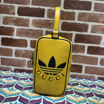 商品名称：グッチ GUCCI 057-GG702387YL　2022年最新入荷 adidas x Gucci ミニ トップハンドルバッグ トートバッグ ハンドバッグ 手持ちかばん レザー