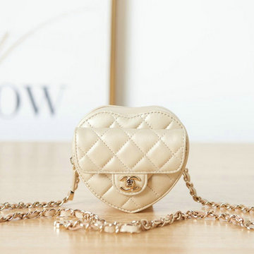 シャネル CHANEL CC-CH2787QX　2022年最新入荷 ハート チェーンポーチ 斜め掛け ショルダーバッグ クロスボディバッグ レディースかばん ラムスキン