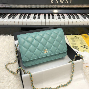 シャネル CHANEL CC-CH33814GYJBG　2022年最新入荷 クラシック チェーンウォレット 斜めがけ ショルダーバッグ フラップバッグ ラムスキン