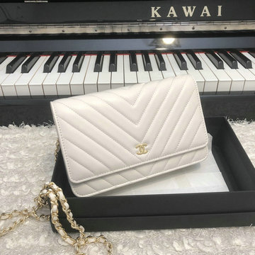 シャネル CHANEL CC-CH33814VYJBS　2022年最新入荷 クラシック チェーンウォレット 斜めがけ ショルダーバッグ フラップバッグ ラムスキン