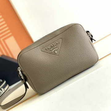 プラダ PRADA GH-PD1BD082PHS　2022年最新入荷 スクエアバッグ 斜め掛け ショルダーバッグ クロスボディバッグ カーフレザー レディースかばん
