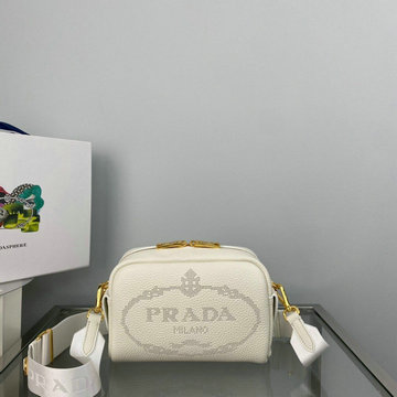 商品名称：プラダ PRADA GH-PD1BH187BS　2022年最新入荷 スクエアバッグ 斜め掛け ショルダーバッグ クロスボディバッグ