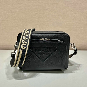 商品名称：プラダ PRADA GH-PD2VH152BK　2022年最新入荷 サフィアーノレザー 斜め掛け ショルダーバッグ クロスボディバッグ メンズかばん