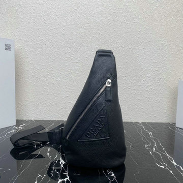 プラダ PRADA GH-PD2VZ098BK　2022年最新入荷 クロス ヴィッテロダイノレザーバッグ ウェストバッグ チェストバッグ 斜め掛け ショルダーバッグ クロスボディバッグ