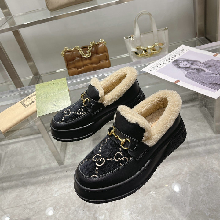グッチ GUCCI 26-GGJ22062D　2022年秋冬最新入荷 ローファーシューズ フラットシューズ スノーブーツ 暖かい レディースシューズ カジュアルシューズ 靴