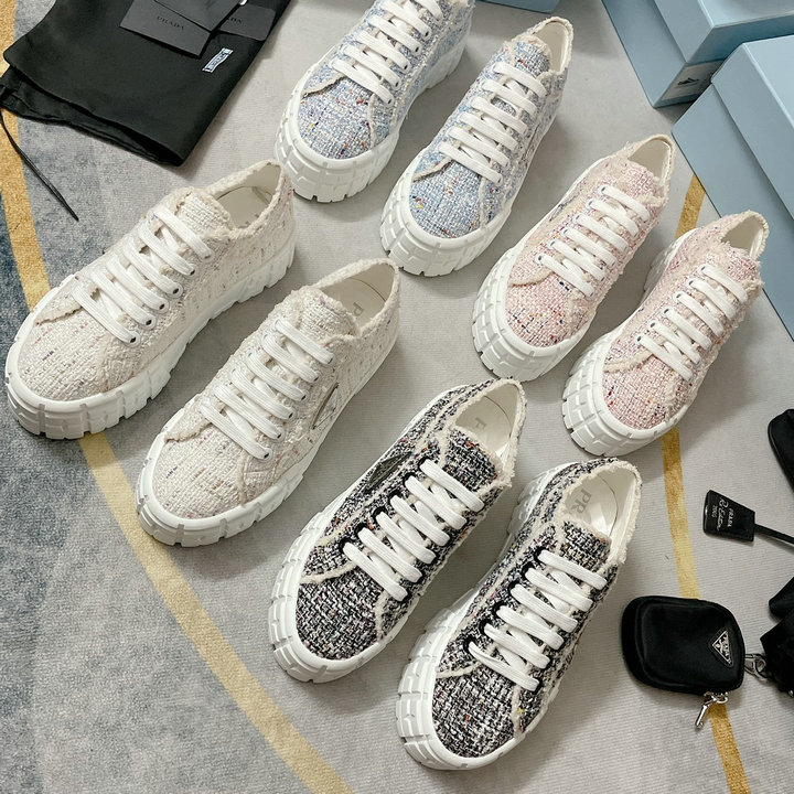商品名称：プラダ PRADA 26-PDJ22021　2022年秋冬最新入荷 スニーカー レースアップシューズ レディースシューズ カジュアルシューズ スポーツシューズ 厚底靴