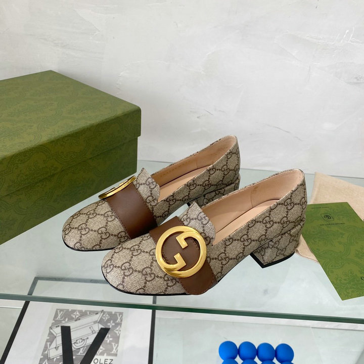 グッチ GUCCI 26-GGJ22057B　2022年秋冬最新入荷 ブロンディ ウィメンズ パンプス ローファー ローヒールシューズ レディースシューズ カジュアルシューズ 靴