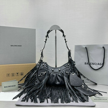バレンシアガ BALENCIAGA 025-BA92718BK　2022年最新入荷 Cagole フリンジ ムーン ホーボーバッグ トートバッグ ショルダーバッグ レディースかばん