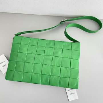 商品名称：ボッテガヴェネタ BOTTEGAVENETA 025-BOV691407GL　2022年最新入荷 カセット 斜め掛け ショルダーバッグ クロスボディバッグ 男女兼用