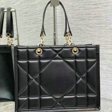 商品名称：クリスチャンディオール CHRISTIAN DIOR 025-CD8721BK　2022年最新入荷 エッセンシャル ミディアム トートバッグ ハンドバッグ 肩掛け ショルダーバッグ