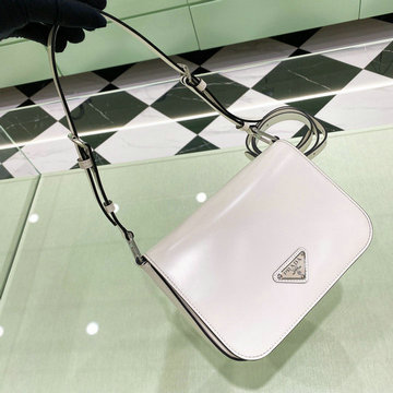 商品名称：プラダ PRADA 025-PD1BD308QF　2022年最新入荷 フラップバッグ 斜め掛け ショルダーバッグ クロスボディバッグ カーフレザー