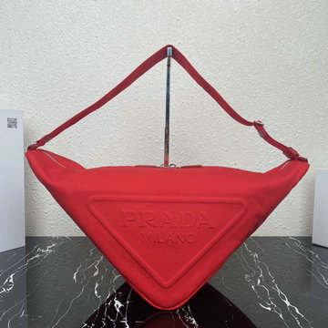 商品名称：プラダ PRADA 025-PD2VY007BRD　2022年最新作 トライアングル キャンパスバッグ 斜め掛け ショルダーバッグ クロスボディバッグ ファスナー開閉式