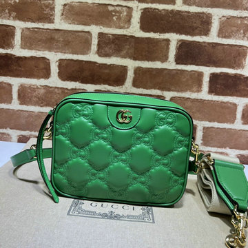 商品名称：グッチ GUCCI 057-GG702234GL　2022年最新入荷 GGマトラッセ レザー スモール バッグ 斜め掛け ショルダーバッグ クロスボディバッグ スクエアバッグ レザー