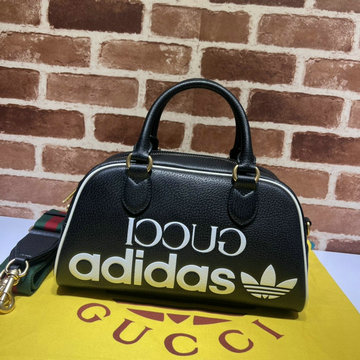 商品名称：グッチ GUCCI 057-GG702397BK　2022年最新入荷 adidas x Gucci ミニ ダッフルバッグ トップハンドルバッグ トートバッグ ハンドバッグ 2way ショルダーバッグ