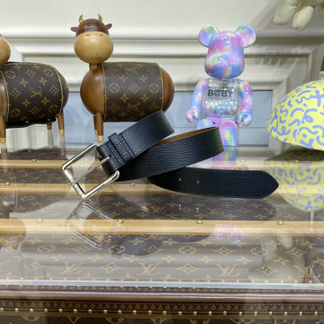 商品名称：グッチ GUCCI 057-GG474350F　2022年最新入荷 ベルト レザー カーフスキン 幅3.7cm