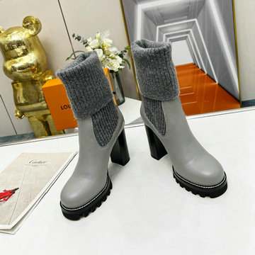 ルイヴィトン LOUISVUITTON 26-LVJ22045M　2022年秋冬最新入荷 スノーブーツ アンクルブーツ ショートブーツ ハイヒールシューズ カジュアルシューズ