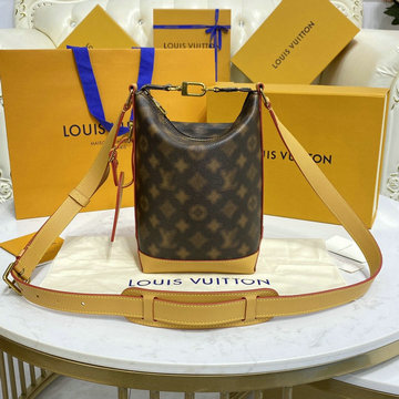 ルイヴィトン LOUISVUITTON 057-M46241　2022年最新入荷 ホーボー クルーザー PM トートバッグ ハンドバッグ 2way 斜め掛け ショルダーバッグ レディースかばん