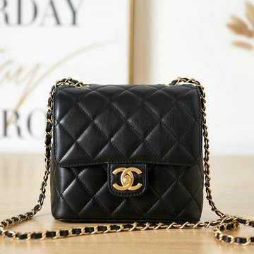 シャネル CHANEL CC-CH3648MYBK　2022年最新入荷 フラップバッグ チェーンポーチ 斜め掛け ショルダーバッグ レディースかばん ラムスキン