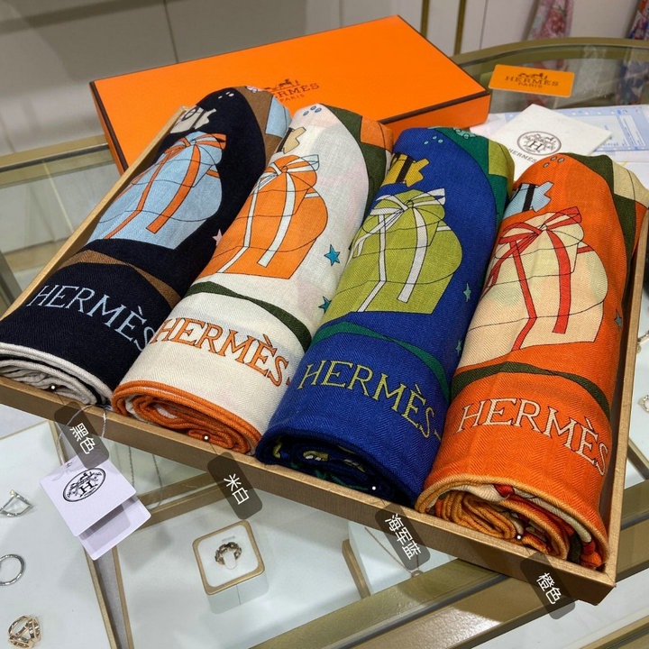 エルメス HERMES AN-WJHE22029　2022年最新入荷 スクエアスカーフ マフラー ストール ショール カシミヤ
