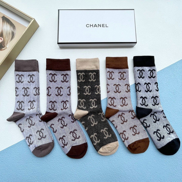 シャネル CHANEL AN-WZCH22003　2022年最新入荷 Sporty Tennis Socks スポーティー テニス ソックス ハイソックス 1箱5足セット コットン