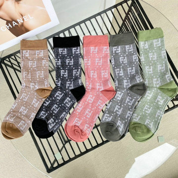 フェンディ FENDI AN-WZFD22002  2022年最新入荷 Sporty Tennis Socks スポーティー テニス ソックス ハイソックス 1箱5足セット コットン