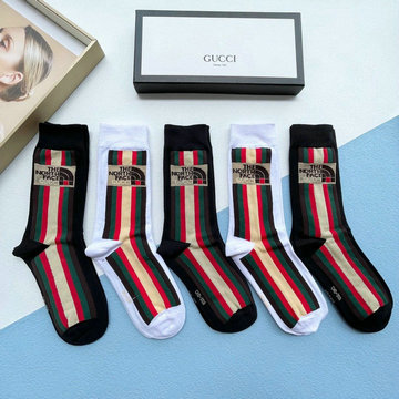 グッチ GUCCI AN-WZGG22006　2022年最新入荷 Sporty Tennis Socks スポーティー テニス ソックス ハイソックス 1箱5足セット コットン