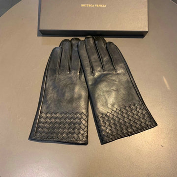 ボッテガヴェネタ BOTTEGAVENETA JS-STBV22002　2022年最新入荷 ラムスキン 手袋 スマホタッチパネル 対応 メンズグローブ 冬用 防寒 全指タッチ 男性用