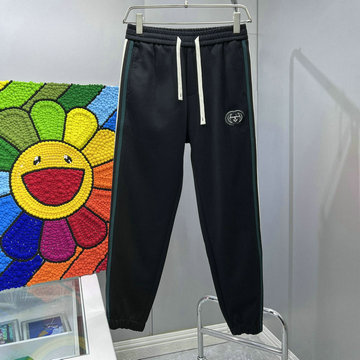 商品名称：グッチ GUCCI JS-KQGG22012　2022年最新入荷 スポーツパンツ スウェットパンツ ジョギングズボン 伸縮性のあるウエストバンド パンツ カジュアル トラウザー