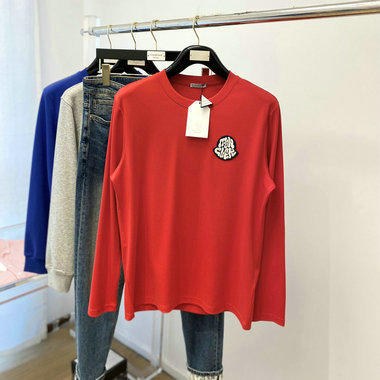 商品名称：モンクレール MONCLER JS-WYMC22025R　2022年秋冬最新入荷 パーカー スウェットシャツ ロングスリーブ トップス 長袖 クルーネック カジュアル シャツ