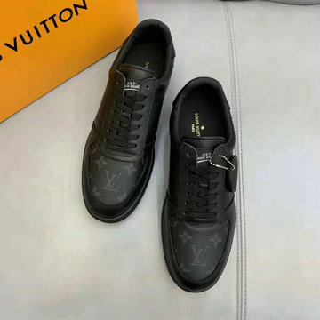 ルイヴィトン LOUISVUITTON 99-LVJ21037　2021年最新入荷 スニーカー レースアップシューズ カジュアルシューズ スポーツシューズ メンズシューズ 靴