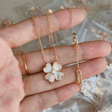 ヴァン クリーフ アーペル Van Cleef Arpels 99-VAXL22005　2021年最新入荷 腕時計 ネックレス