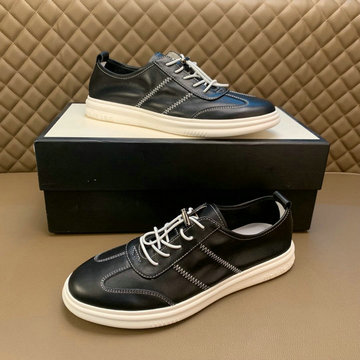 商品名称：グッチ GUCCI MS-GGJ22018　2022年最新入荷 スニーカー カジュアルシューズ レースアップシューズ スポーツシューズ メンズシューズ